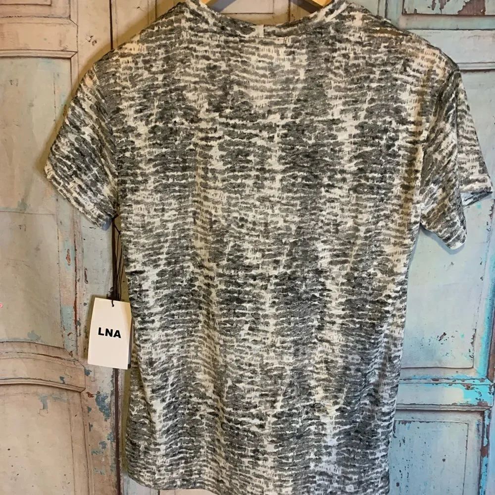 LNA Blouse  - Picture 2 of 4